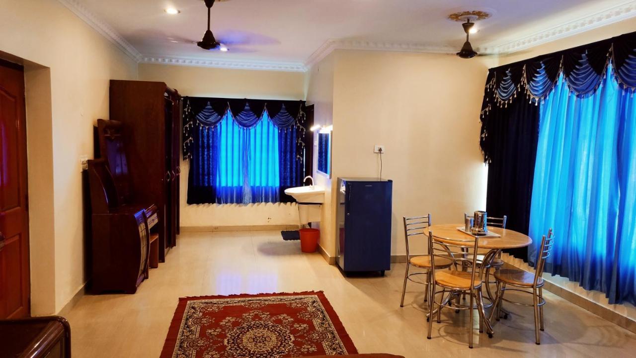 Hotel Supreme Ac Rameshwaram Exterior photo